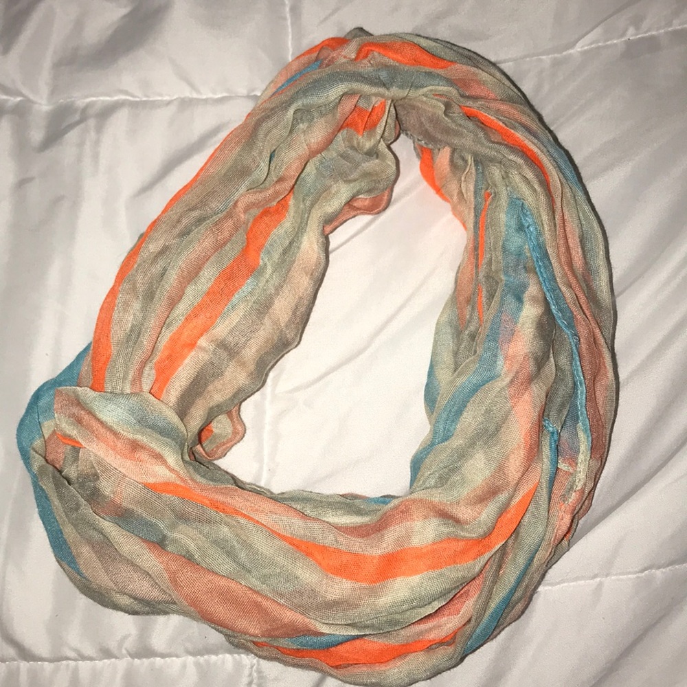 infinity scarf